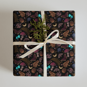 Bayou Toad Spooky Gift Wrap (3 Sheets) - Goth Cloth Co.3510294_17373