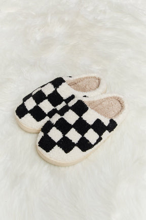 Melody Checkered Print Plush Slide Slippers - Goth Cloth Co.101300901845052