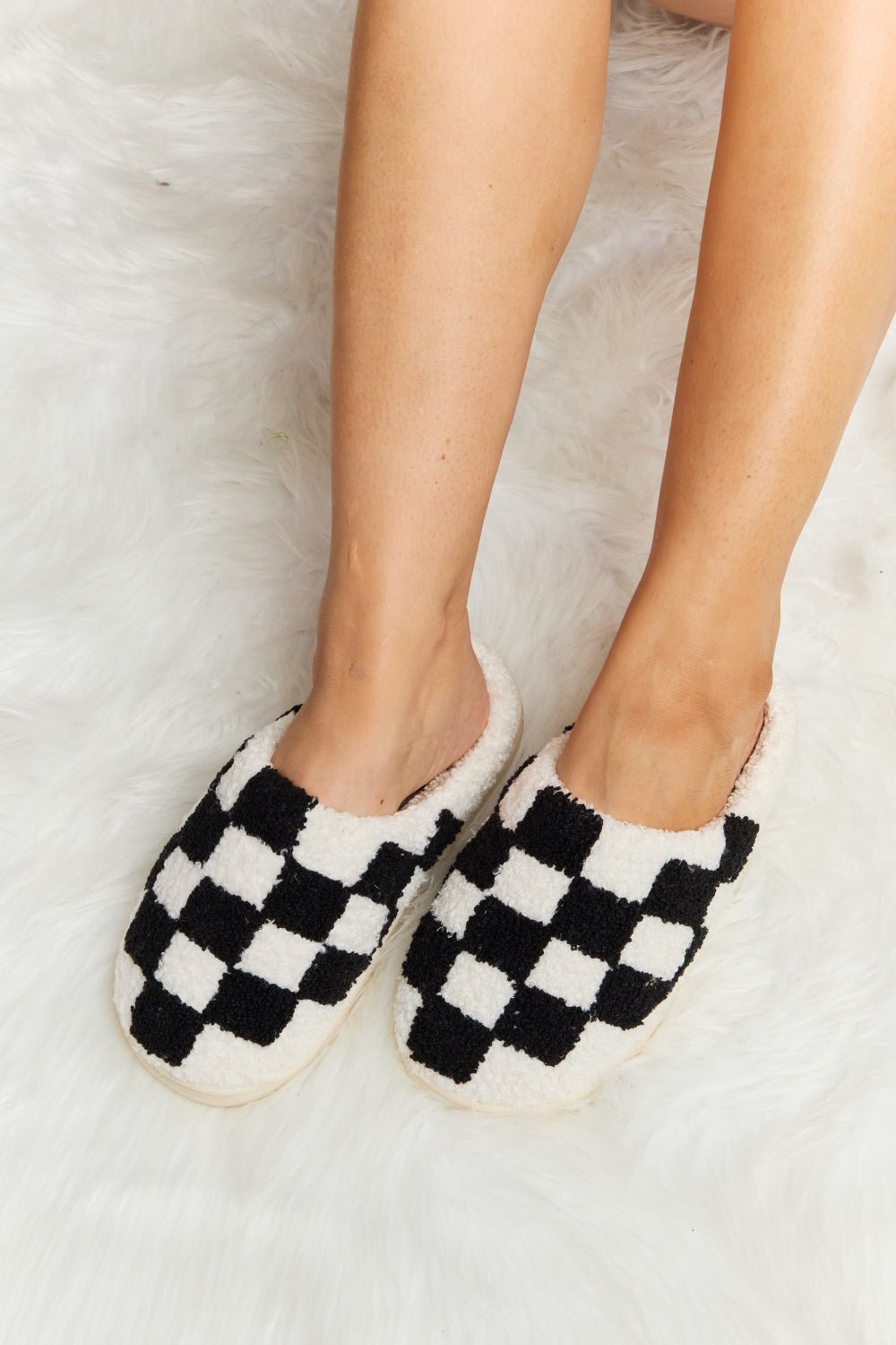 Melody Checkered Print Plush Slide Slippers - Goth Cloth Co.101300901845052