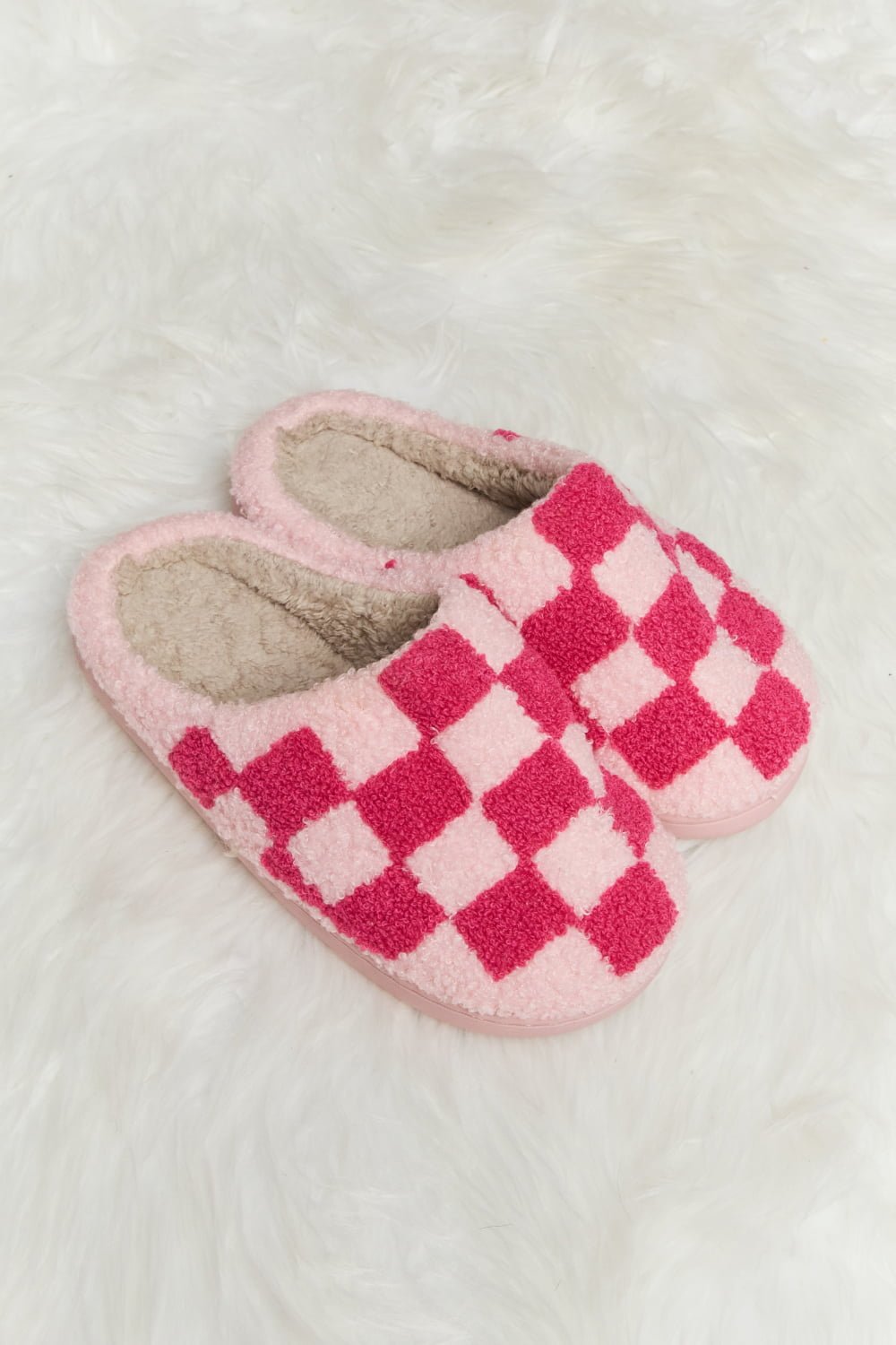 Melody Checkered Print Plush Slide Slippers - Goth Cloth Co.101300901849102